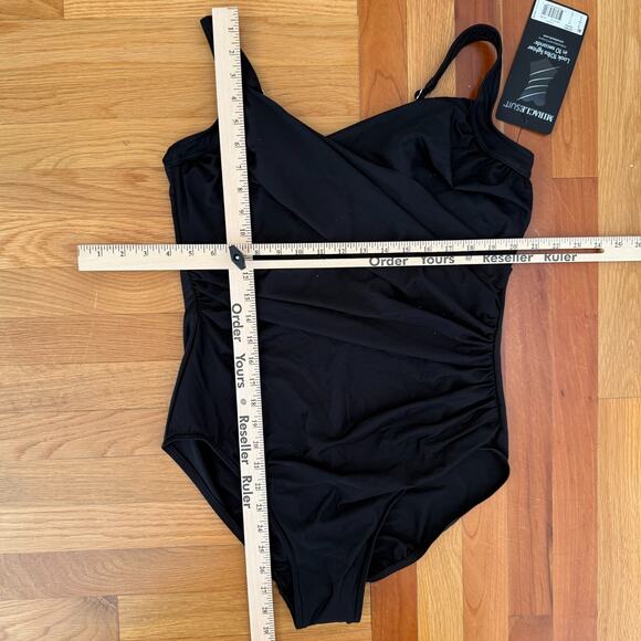 Miraclesuit Black Plus Size Sanibel Underwire One-Piece Swimsuit ~ US 18W - Picture 7 of 16